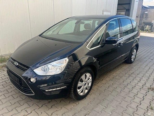 Schwarz Gebraucht 2011 Ford S-MAX Titanium Van / Kleinbus | 3.499 € - Bild 1/4