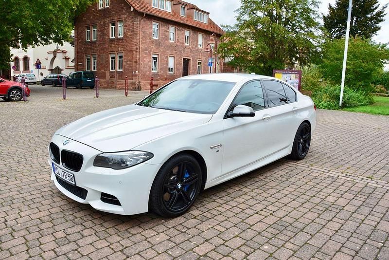 Gebraucht BMW M550 Performance 381 PS (280 kW) 2015 Weiß Limousine