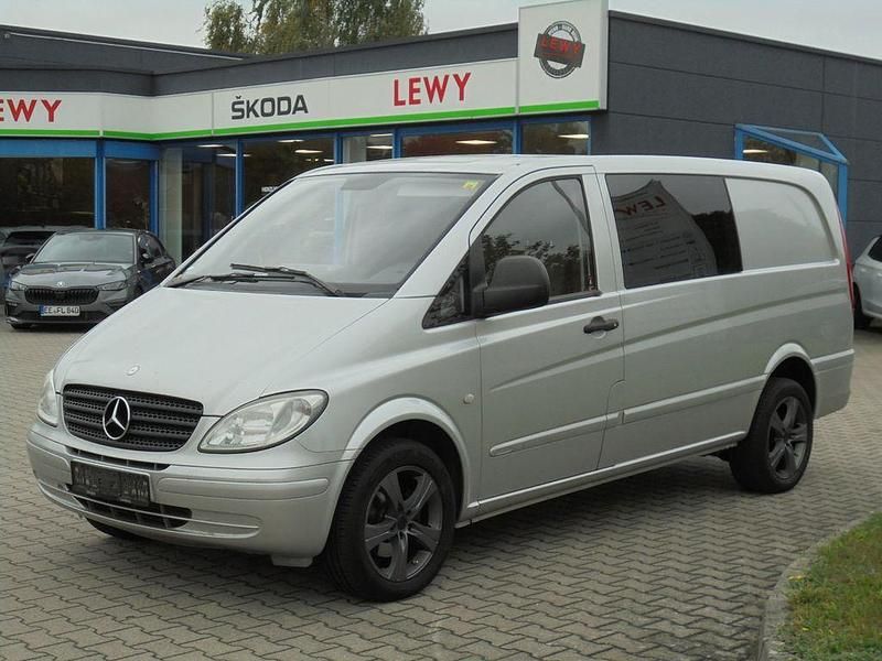 Silber Gebraucht 2008 Mercedes Vito Van / Kleinbus | 8.900 € (Fairer Preis) - Bild 1/4