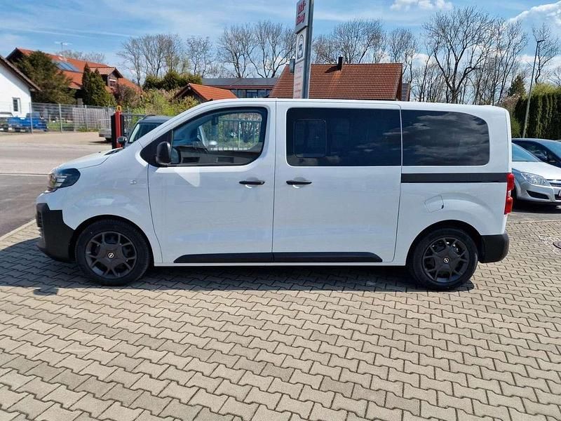 Neu Opel Vivaro 177 PS (130 kW) 2025 Weiß Van / Kleinbus
