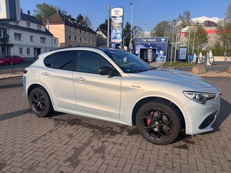 Gebraucht Alfa Romeo Stelvio Veloce 280 PS (205 kW) 2020 Silber SUV