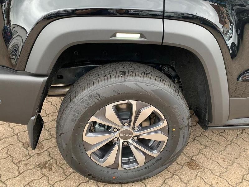 Neu Baic BJ40 234 PS (172 kW) 2026 Schwarz SUV