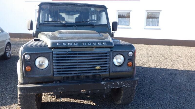 Grün Gebraucht 2008 Land Rover Defender SUV | 17.000 € - Bild 1/4