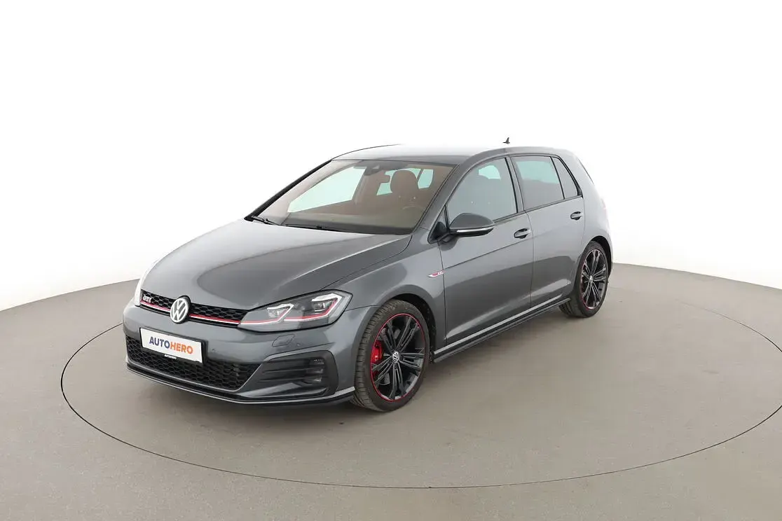 Gebraucht VW Golf VII GTI 2019 Limousine