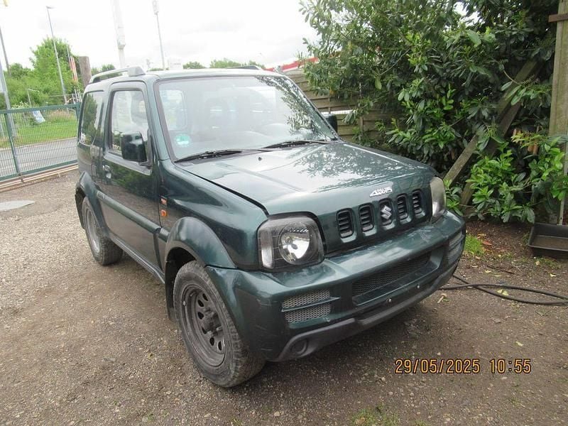 Grün Gebraucht 2006 Suzuki Jimny Club SUV | 2.850 € (Superpreis) - Bild 1/4