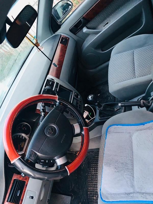 Gebraucht Chevrolet Kalos 125 PS (91 kW) 2004 Grün Limousine