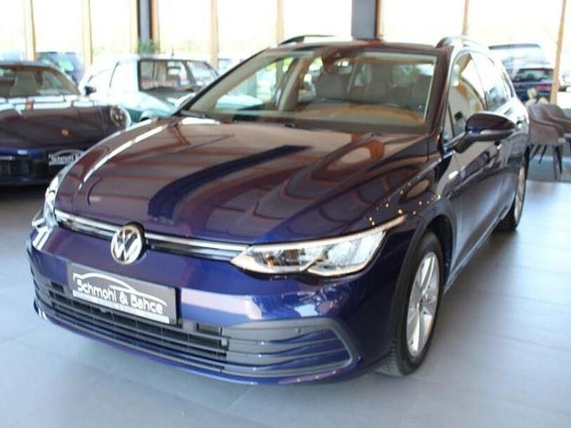 Blau Gebraucht 2022 VW Golf VIII Life Kombi | 21.490 € (Fairer Preis) - Bild 1/4