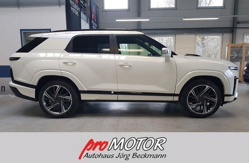 Używany SsangYong Actyon 163 KM (119 kW) 2025 Biały SUV