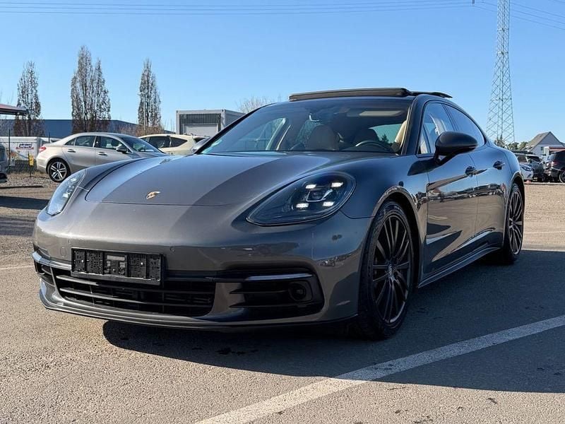 Gebraucht Porsche Panamera 4 330 PS (242 kW) 2017 Grau Limousine