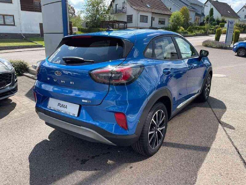 Gebraucht Ford Puma Titanium 125 PS (91 kW) 2021 Dynamicblau metallic (metallic) Coupé