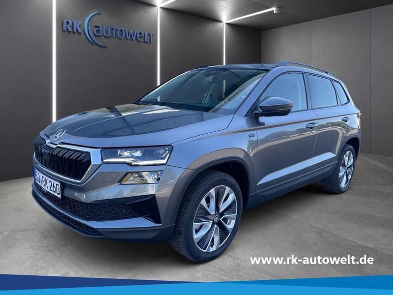 Grau Gebraucht 2025 Skoda Karoq Tour SUV | 37.980 € (Etwas zu teuer) - Bild 1/4
