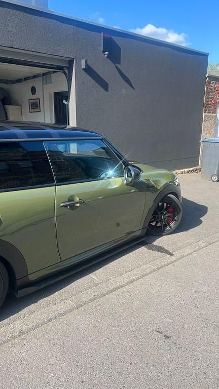 Second-hand Mini Cooper 136 CP (100 kW) 2018 Verde Hatchback