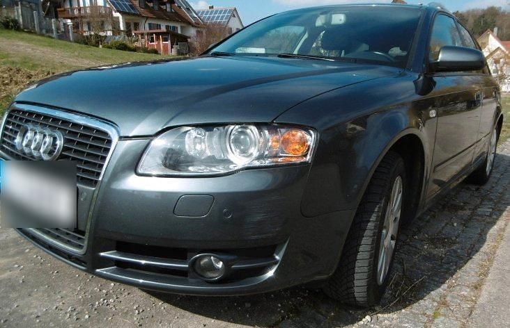 Second-hand Audi A4 170 CP (125 kW) 2007 Gri Break
