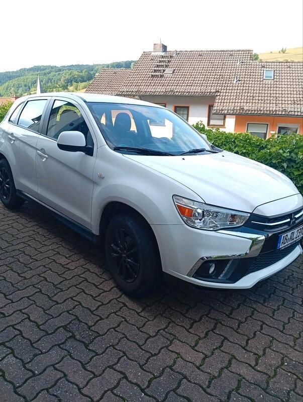 Weiß Gebraucht 2019 Mitsubishi ASX SUV | 13.500 € (Fairer Preis) - Bild 1/4