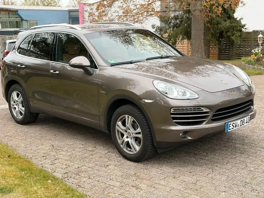 Brugt Porsche Cayenne 245 HK (180 kW) 2013 Brun SUV