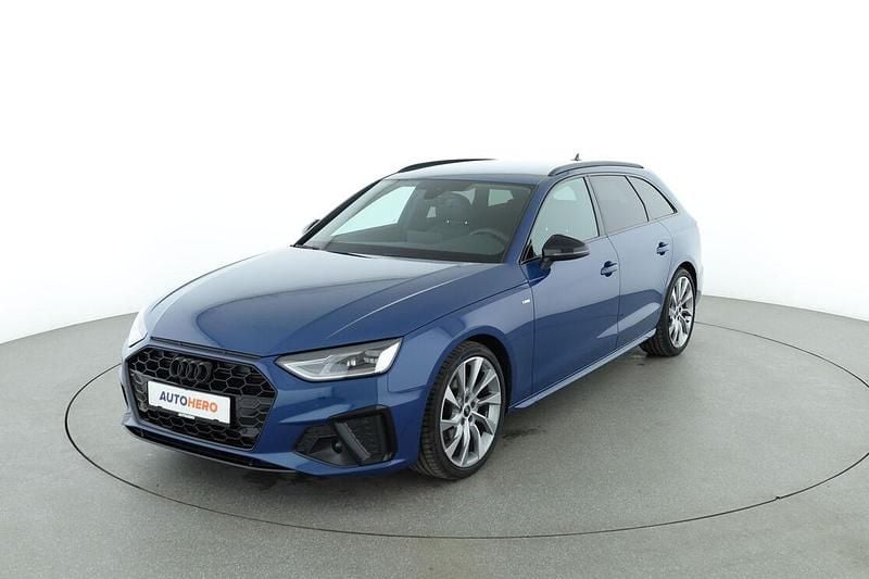 Blau Gebraucht 2023 Audi A4 S-Line Kombi | 33.060 € (Guter Preis) - Bild 1/3