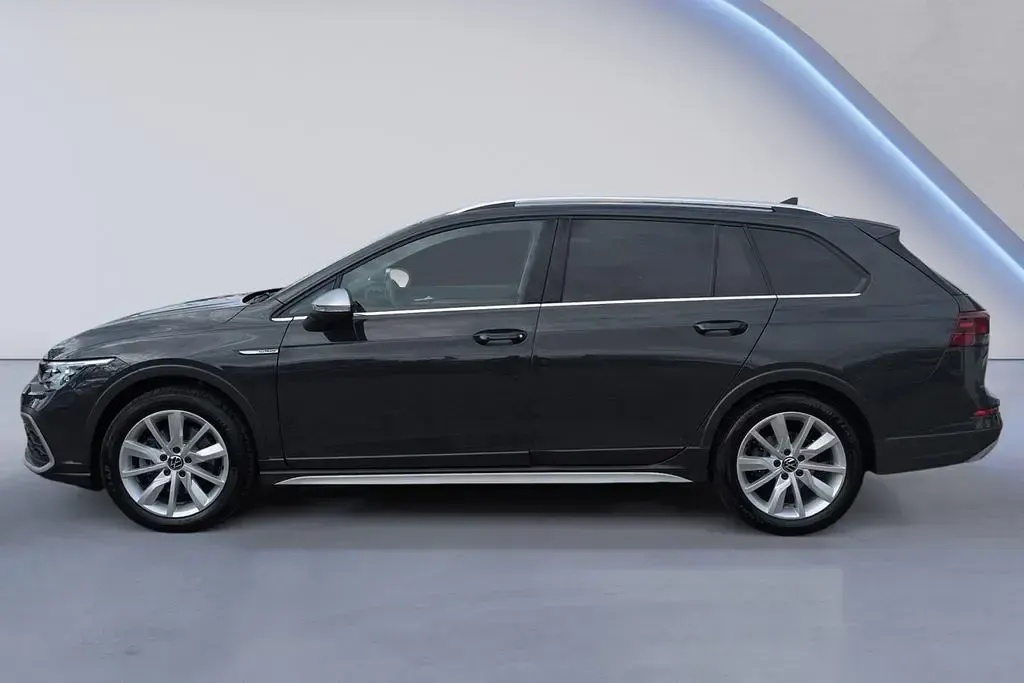 Gebraucht VW Golf Alltrack 200 PS (147 kW) 2024 Grau Kombi