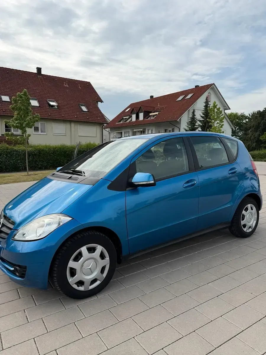 Gebraucht Mercedes A170 2009 Blau Kleinwagen
