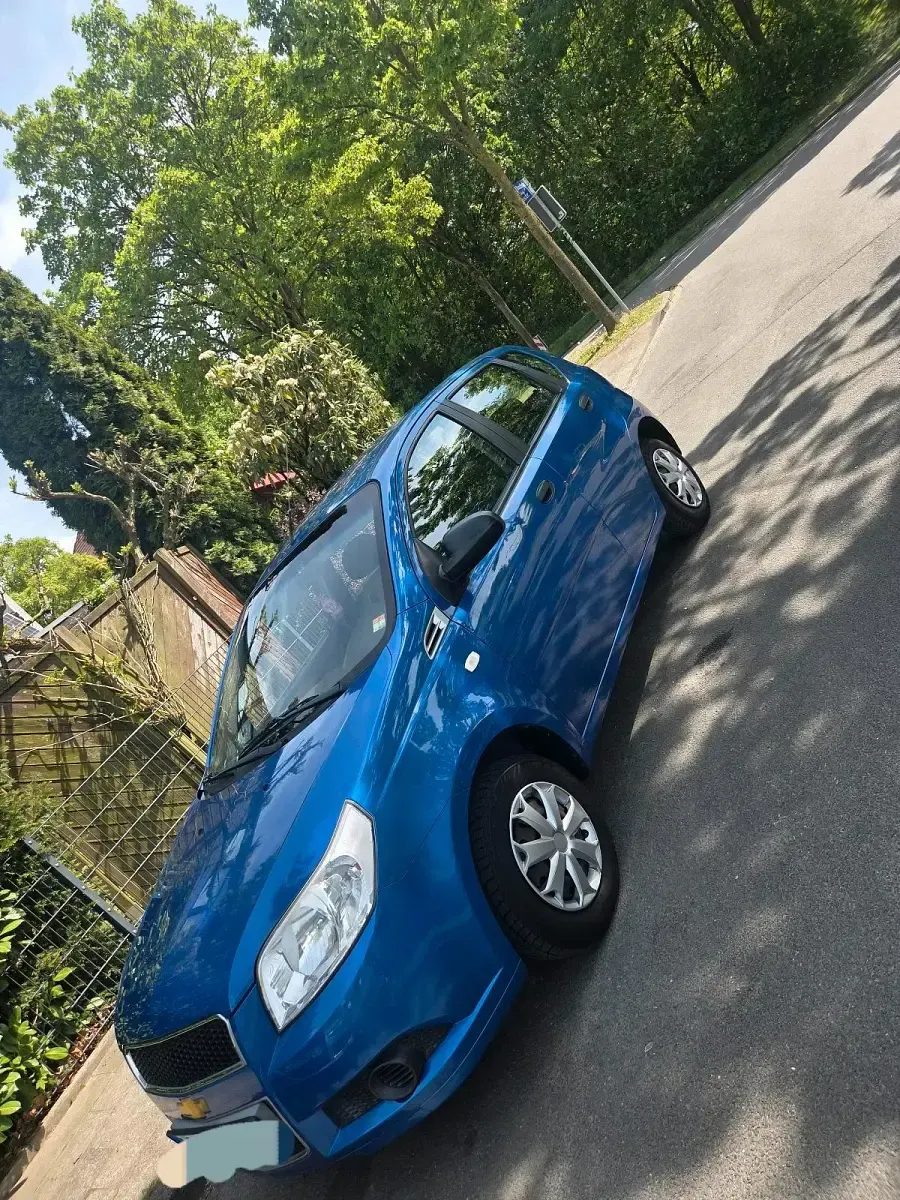 Second-hand Chevrolet Aveo 84 CP (61 kW) 2008 Albastru Hatchback