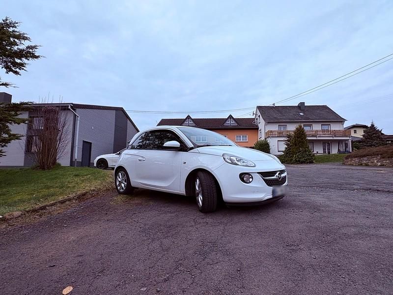 Gebraucht Opel Adam 69 PS (50 kW) 2015 Weiß Kleinwagen