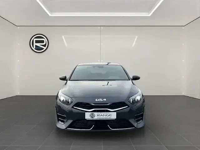 Gebraucht Kia ProCeed GT-Line 140 PS (102 kW) 2024 Grau Kleinwagen