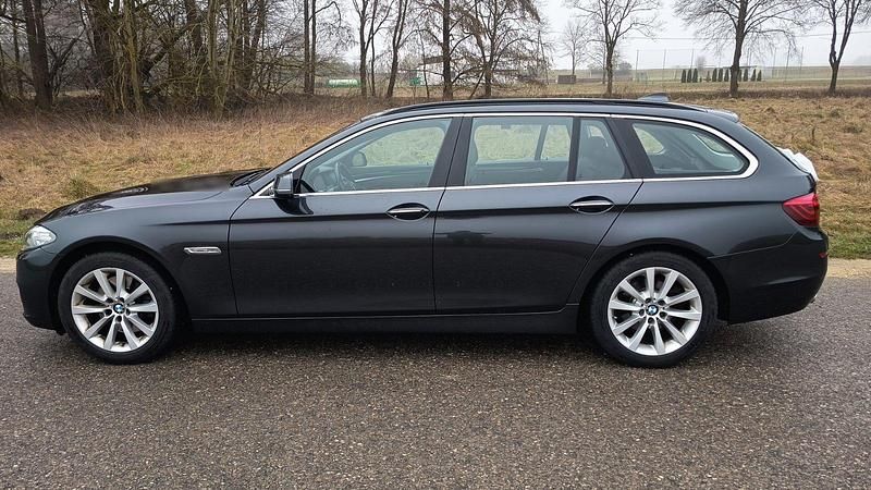Gebraucht BMW 525 218 PS (160 kW) 2015 Grau Kombi