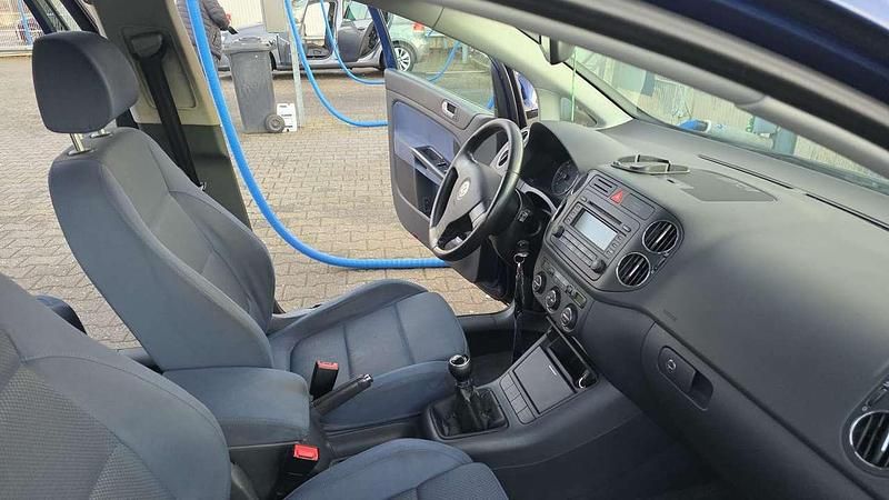 Gebraucht VW Golf IV Trendline 90 PS (66 kW) 2005 Blau Limousine
