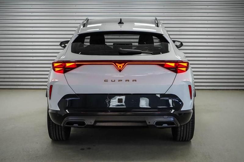 Neu Cupra Formentor 150 PS (110 kW) 2025 Glacial white metallic (2y) SUV