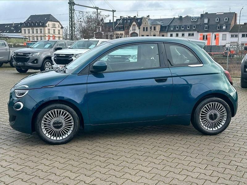 Neu Fiat 500 65 PS (47 kW) 2026 Grün