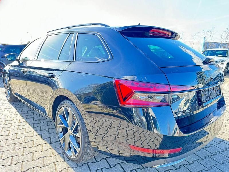 Gebraucht Skoda Superb SportLine 200 PS (147 kW) 2022 Schwarz Limousine