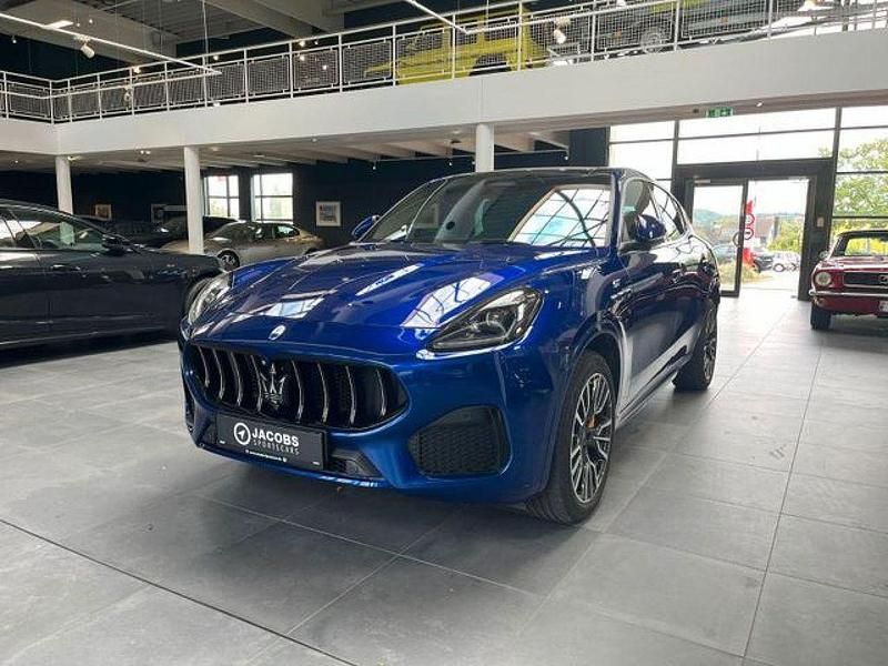 Blau Gebraucht 2023 Maserati Grecale GT SUV | 63.980 € (Fairer Preis) - Bild 1/4