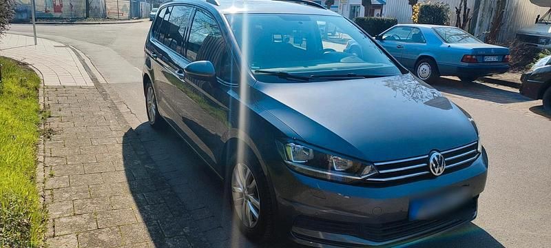 Gebraucht VW Touran 150 PS (110 kW) 2016 Grau Van / Kleinbus