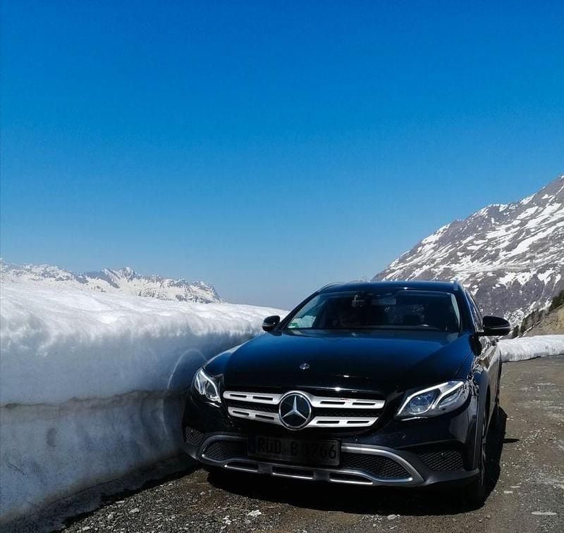 Gebraucht Mercedes E220 All-Terrain 194 PS (142 kW) 2017 Schwarz Kombi