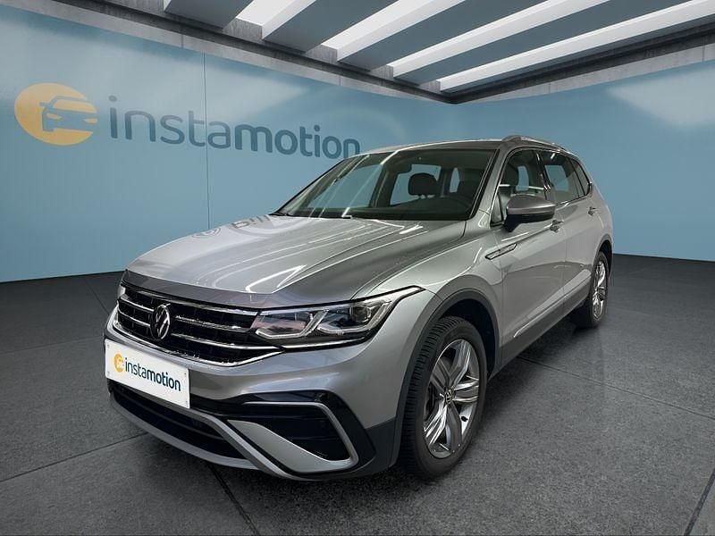 Silber Gebraucht 2022 VW Tiguan SUV | 35.849 € (Fairer Preis) - Bild 1/4