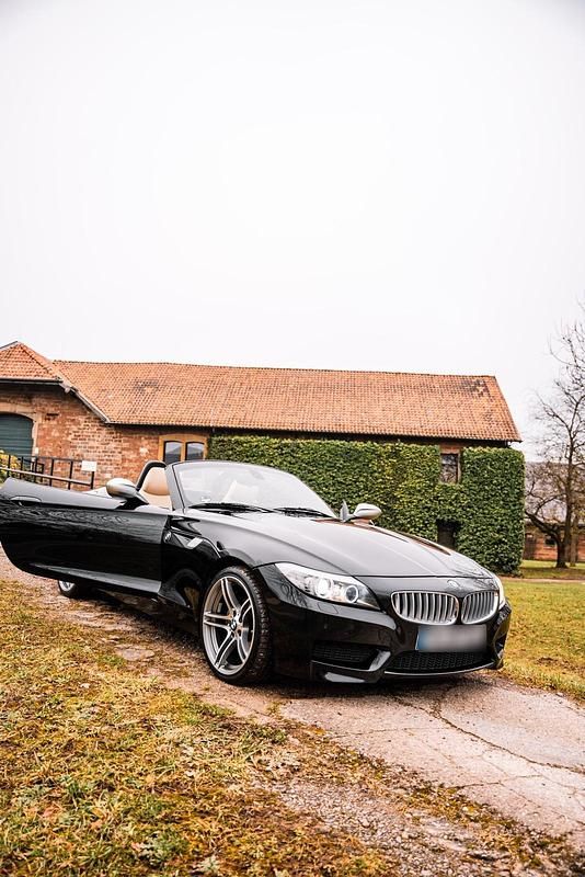 Gebraucht BMW Z4 M Performance 204 PS (150 kW) 2010 Schwarz Cabrio