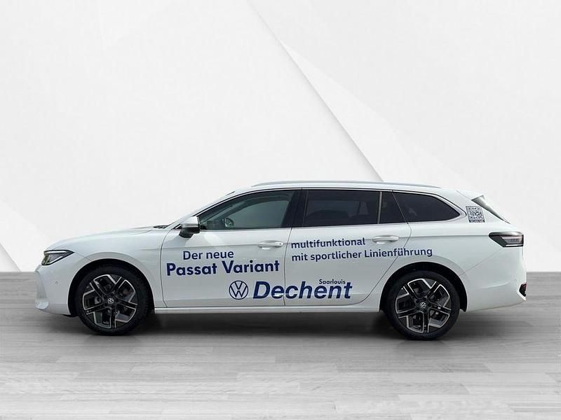 Gebraucht VW Passat Elegance 150 PS (110 kW) 2024 Weiß Kombi