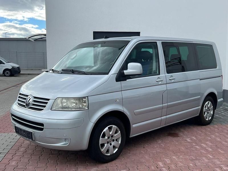 Second-hand VW Multivan 174 CP (127 kW) 2004 Argintiu Monovolum