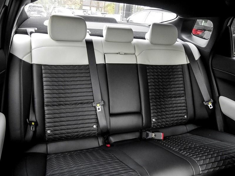 Neu Kia EV4 GT-Line 150 kW (204 PS) 2025 Grau Kleinwagen