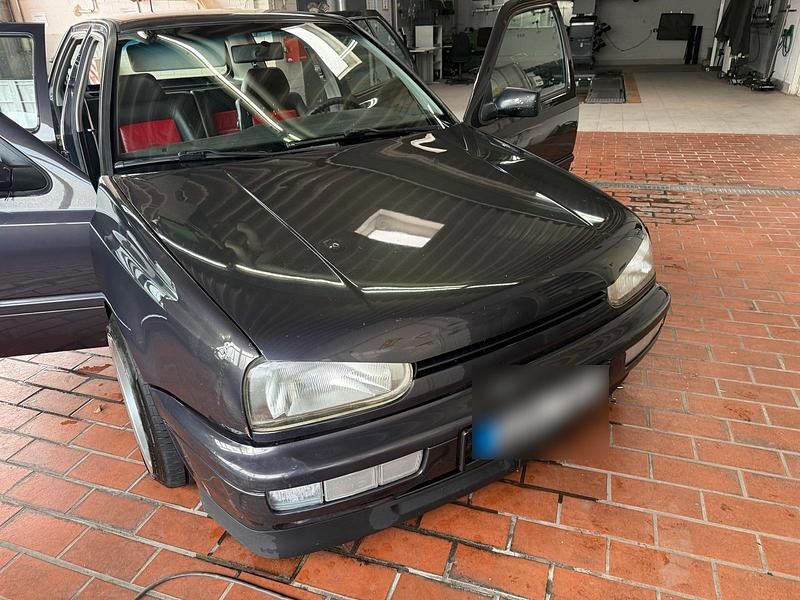 Gebraucht VW Golf III GTI 150 PS (110 kW) 1995 Violet Kleinwagen