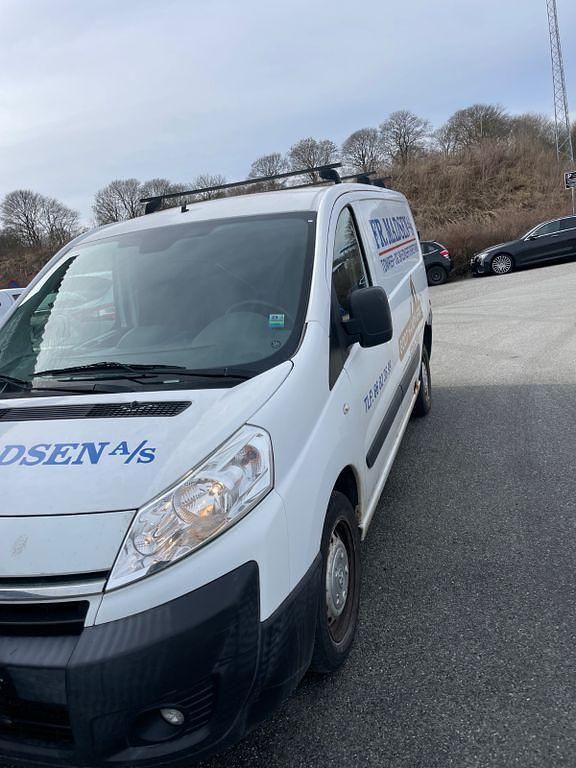 Gebraucht Toyota Proace 90 PS (66 kW) 2016 Weiß Van / Kleinbus