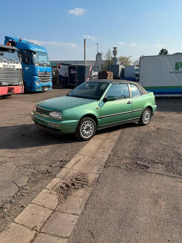 Gebraucht VW Golf Cabriolet 90 PS (66 kW) 1995 Cabrio