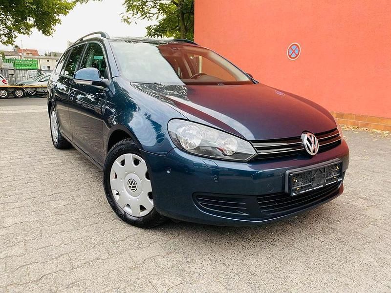 Blau Gebraucht 2010 VW Golf VI Comfortline Kleinwagen | 4.300 € (Fairer Preis) - Bild 1/4