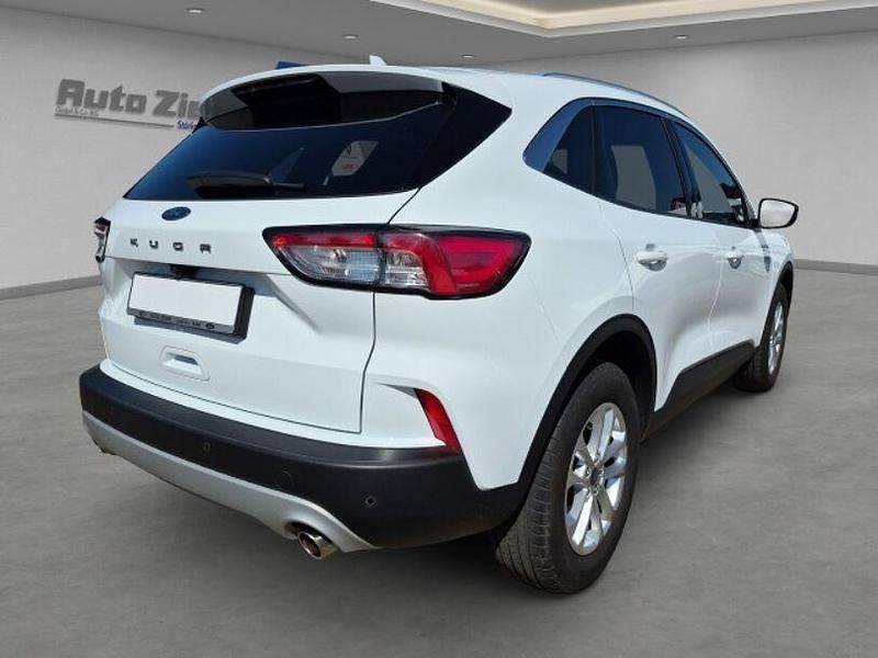 Gebraucht Ford Kuga Titanium 150 PS (110 kW) 2022 Weiss SUV