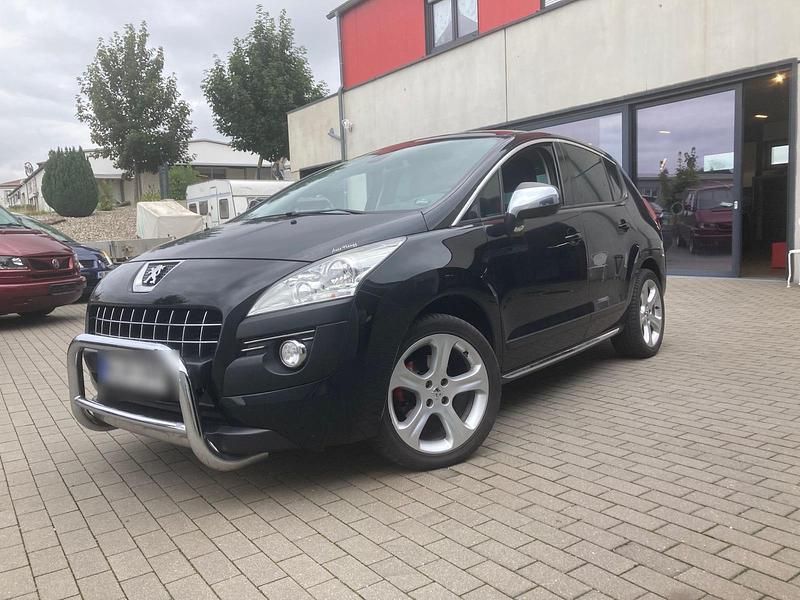 Schwarz Gebraucht 2010 Peugeot 3008 Limousine | 4.500 € (Fairer Preis) - Bild 1/4