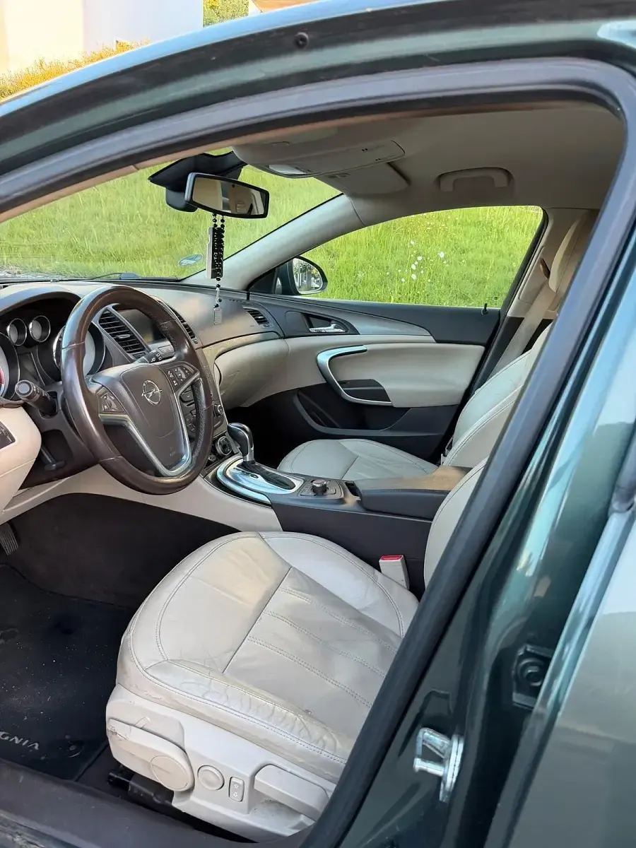 Gebraucht Opel Insignia 130 PS (95 kW) 2009 Grün Limousine
