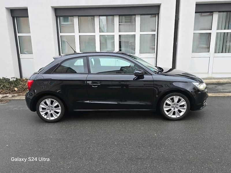 Gebraucht Audi A1 122 PS (89 kW) 2010 Schwarz Kleinwagen