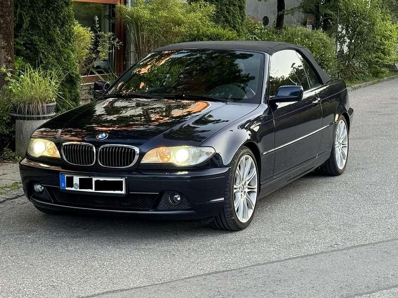 Braun Gebraucht 2005 BMW 330 Cabriolet Exclusive Cabrio | 13.950 € (Fairer Preis) - Bild 1/4