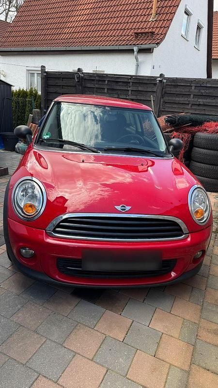 Gebraucht Mini ONE 75 PS (55 kW) 2012 Rot Kleinwagen
