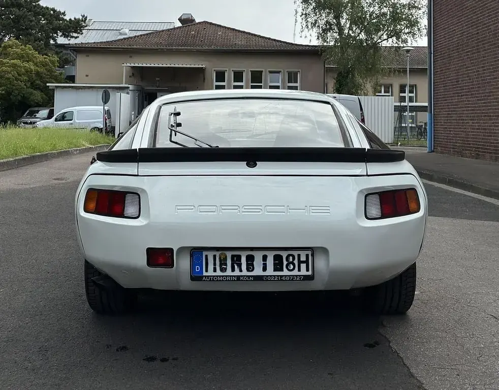 Gebraucht Porsche 928 241 PS (177 kW) 1978 Weiß Coupé