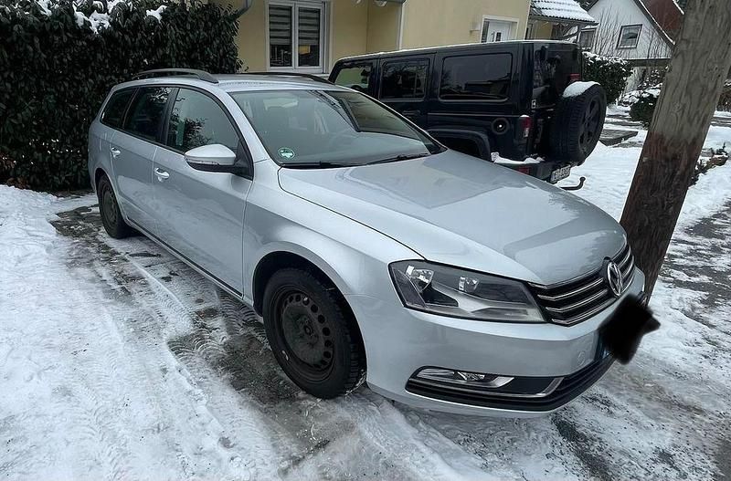 Gebraucht VW Passat 122 PS (89 kW) 2011 Silber Kombi